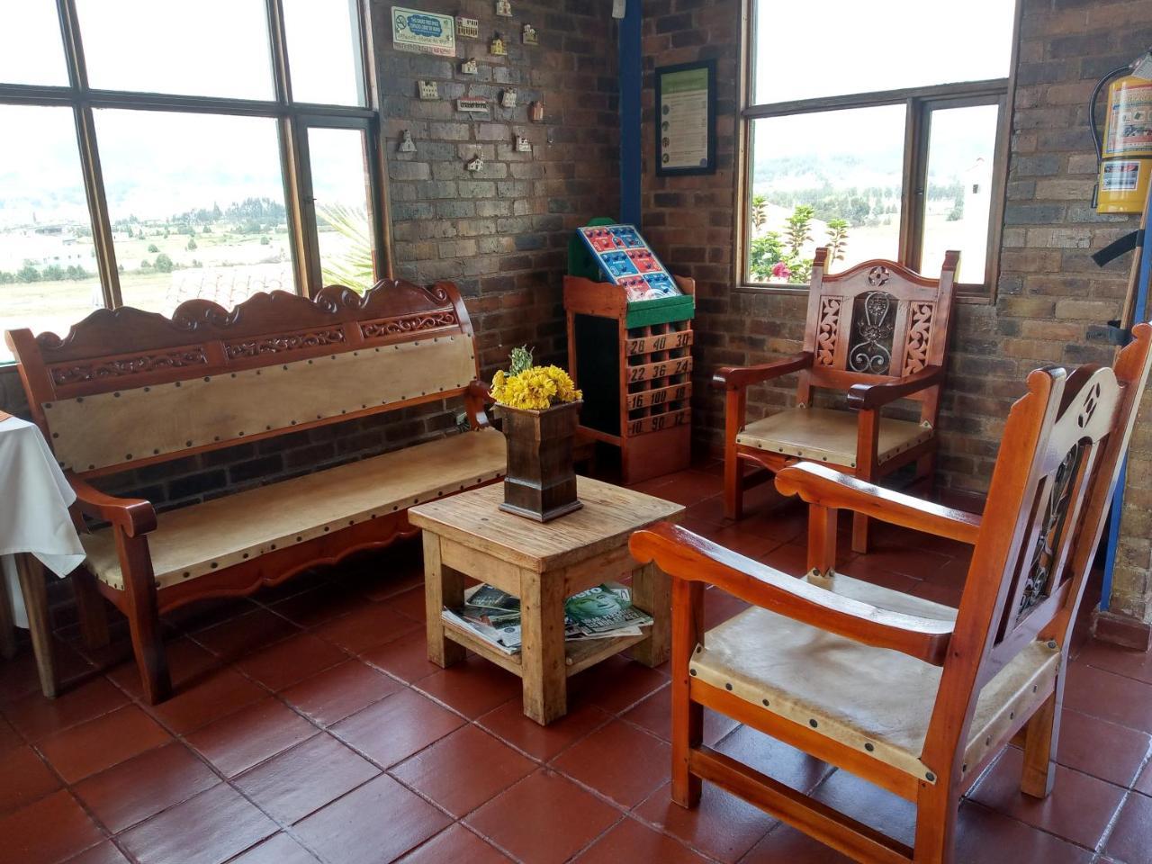 Hotel Cabanas San Cayetano Paipa Dış mekan fotoğraf
