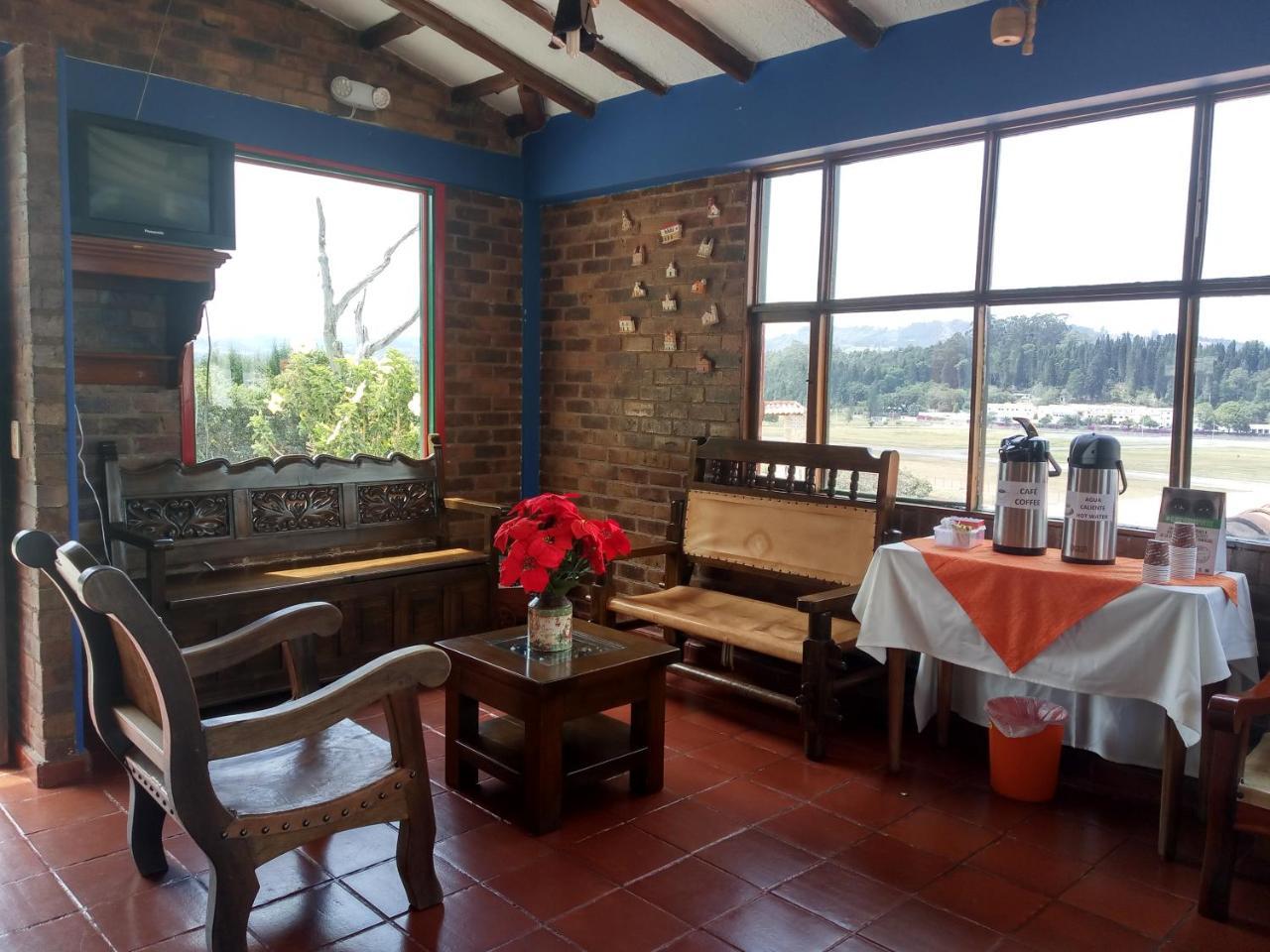 Hotel Cabanas San Cayetano Paipa Dış mekan fotoğraf