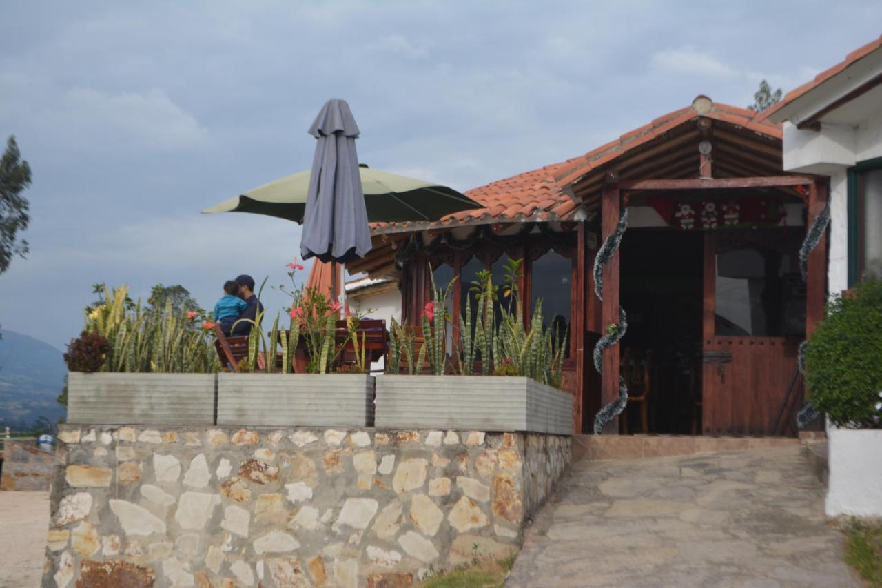 Hotel Cabanas San Cayetano Paipa Dış mekan fotoğraf