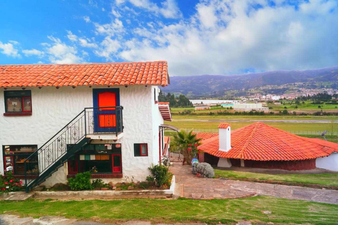 Hotel Cabanas San Cayetano Paipa Dış mekan fotoğraf